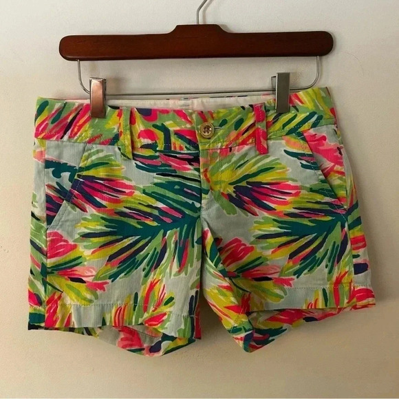 Lilly Pulitzer Callahan Short Multi Island Time Colorful  Resortwear Size 00 - Picture 1 of 5